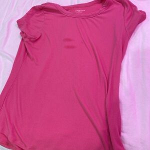 American eagle shirt size medium, hot pink